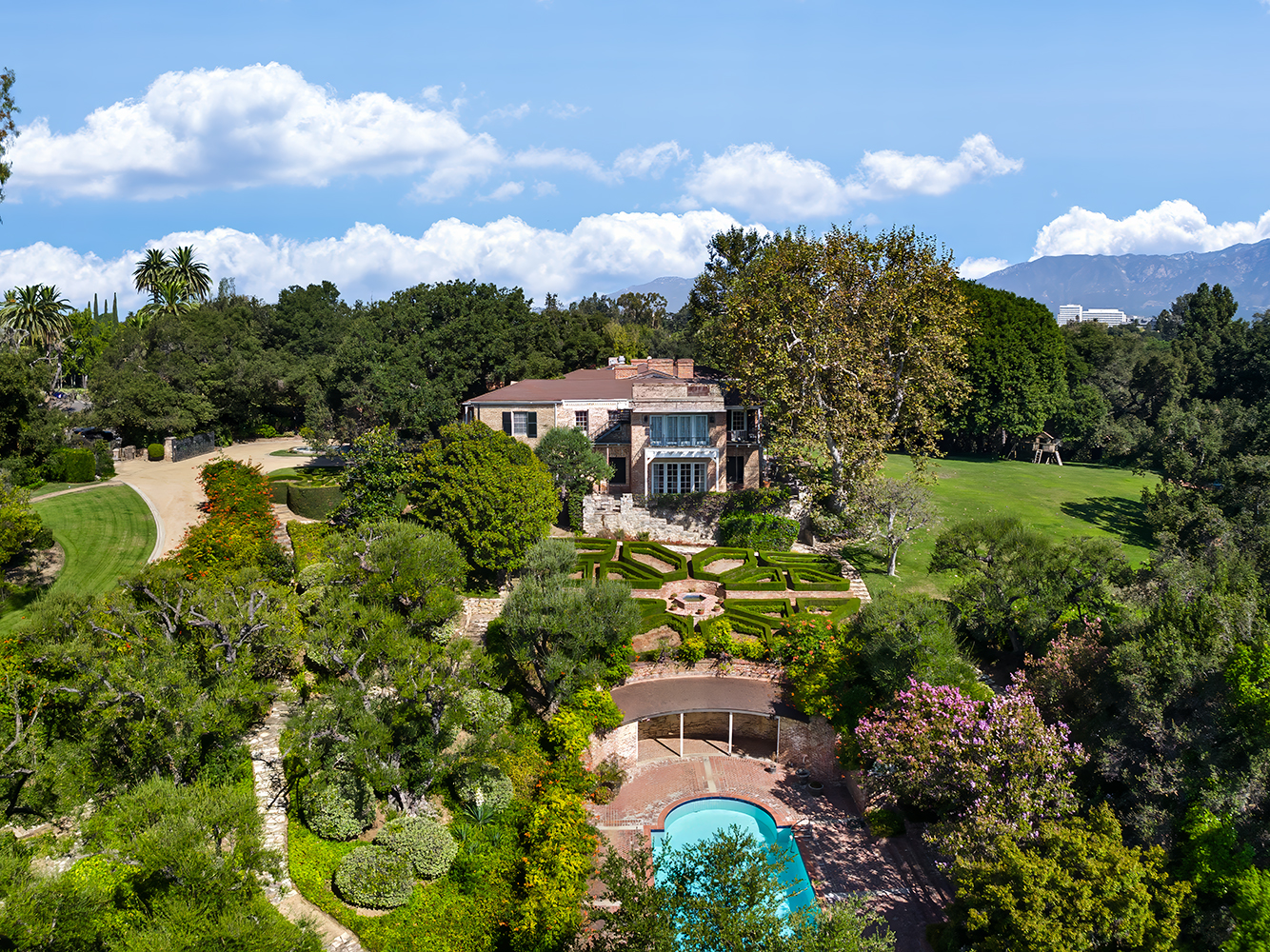Aerial Photo by Susan Pickering